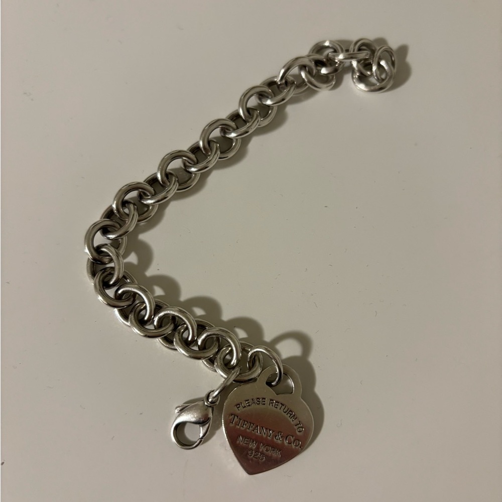 Tiffany and co. Heart chain bracelet